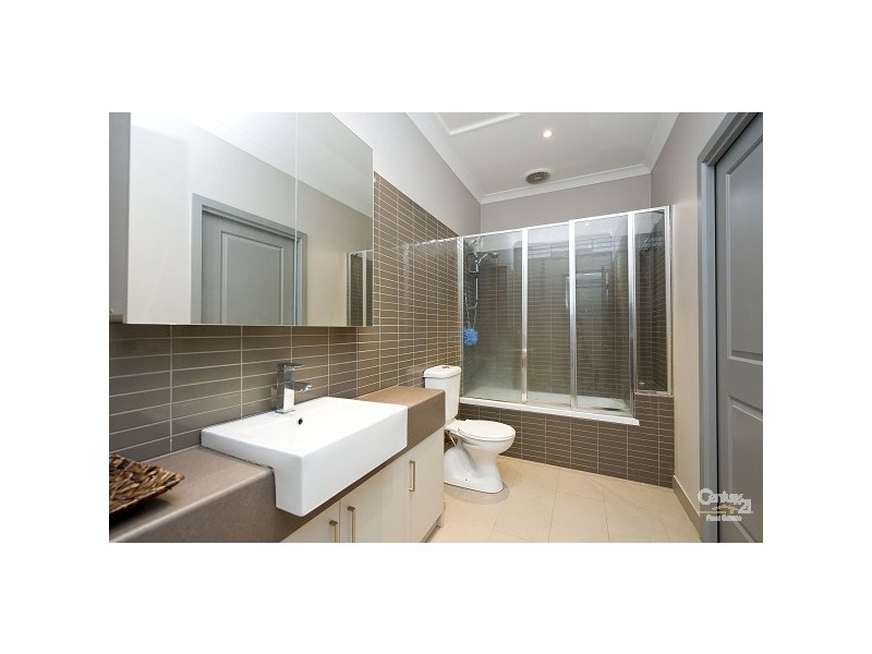 7 Kingham Street, Newport VIC 3015