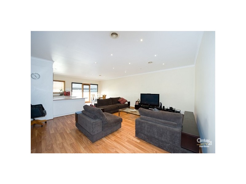 49B New Street, South Kingsville VIC 3015