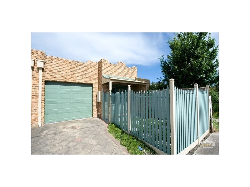 49B New Street, South Kingsville VIC 3015