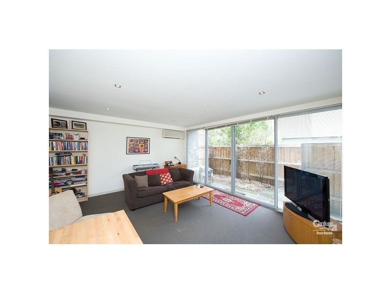 24/114 Mason Street, Newport VIC 3015