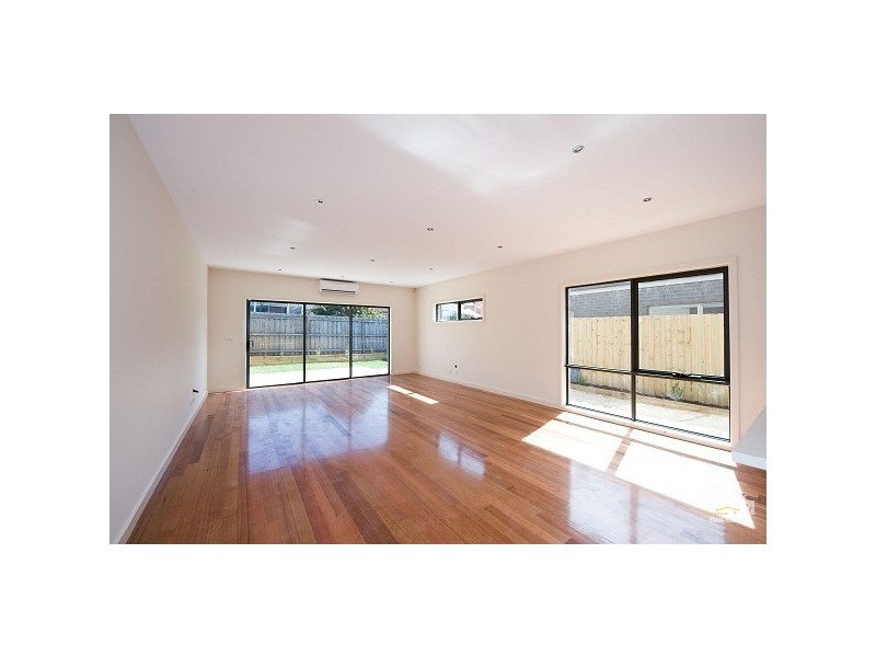 9B Le Fevre Street, Spotswood VIC 3015