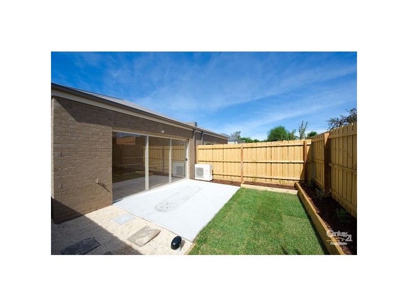 9B Le Fevre Street, Spotswood VIC 3015