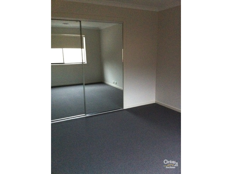 25 GRASSBIRD DRIVE, Point Cook VIC 3030