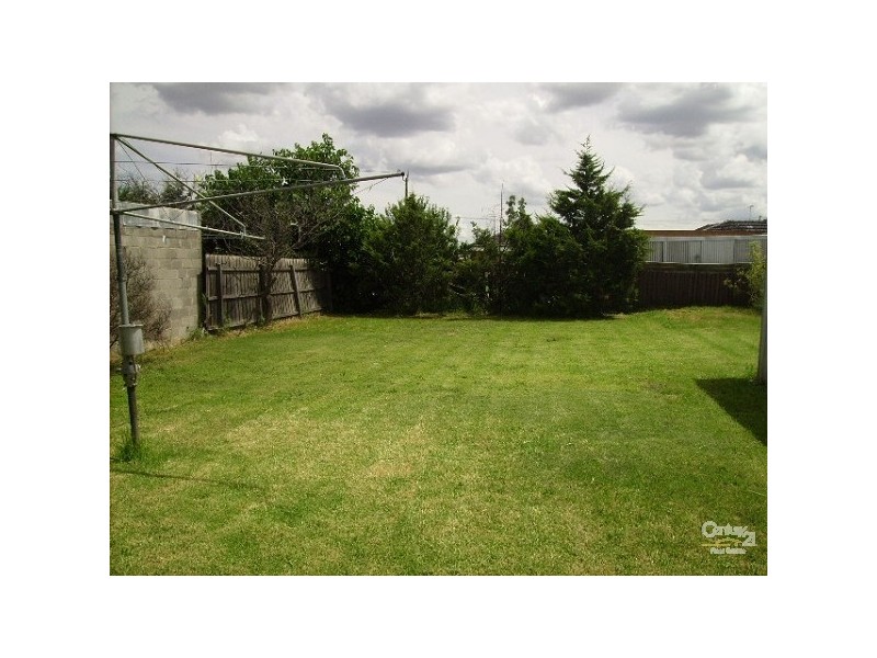 105 ALLISON STREET, Sunshine West VIC 3020