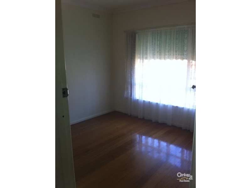 105 ALLISON STREET, Sunshine West VIC 3020