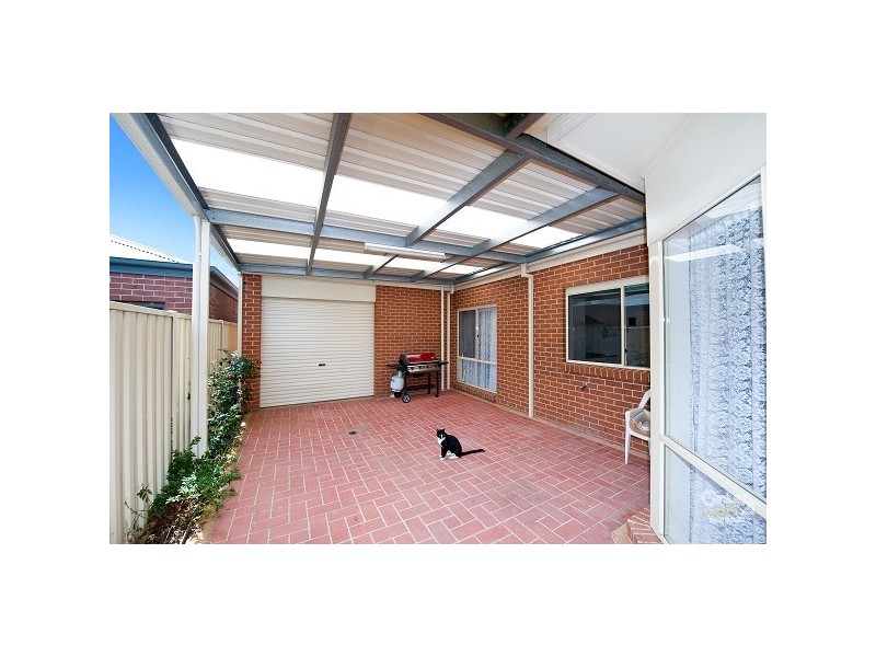 8 Campbell Street, Laverton VIC 3028