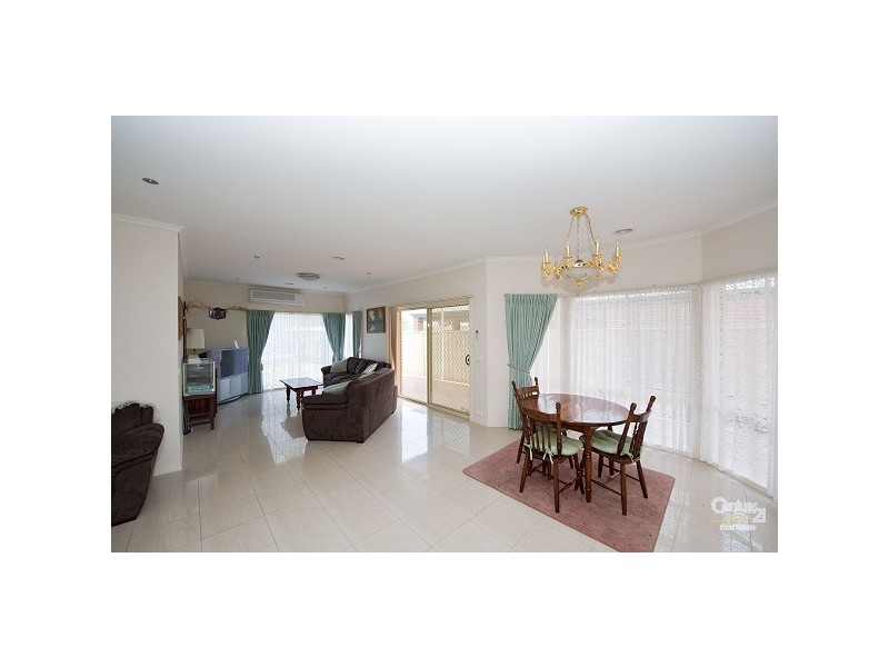 8 Campbell Street, Laverton VIC 3028