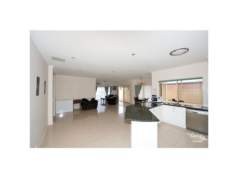 8 Campbell Street, Laverton VIC 3028