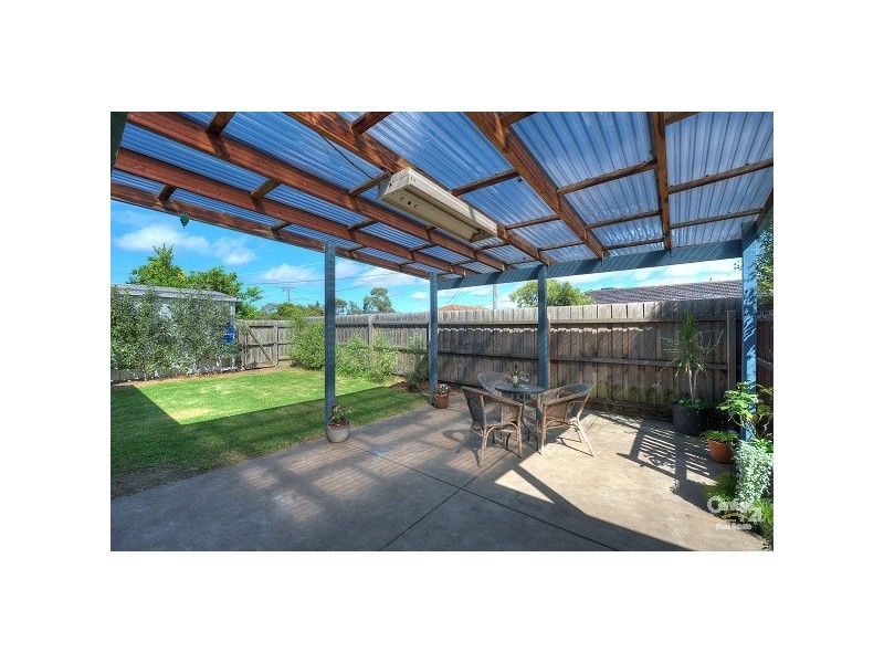 34 Roach Drive, Altona Meadows VIC 3028