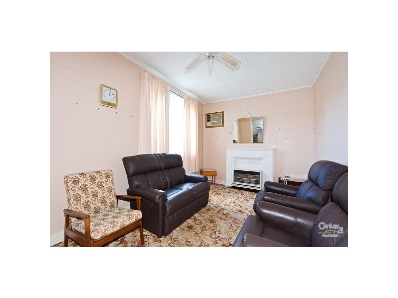 13 The Avenue, Spotswood VIC 3015