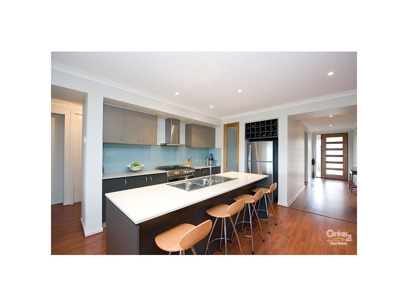 4 Ribbon Close, Point Cook VIC 3030