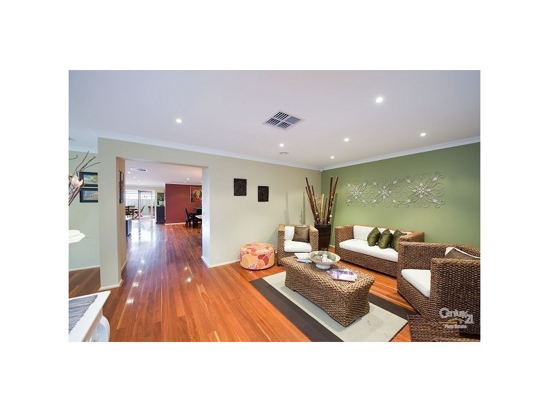 45 Juniper Avenue, Point Cook VIC 3030