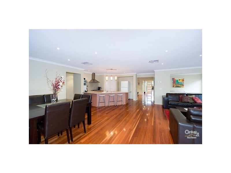 45 Juniper Avenue, Point Cook VIC 3030