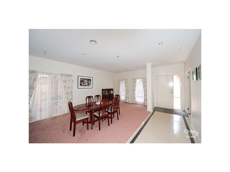 8 CAMPBELL STREET, Laverton VIC 3028