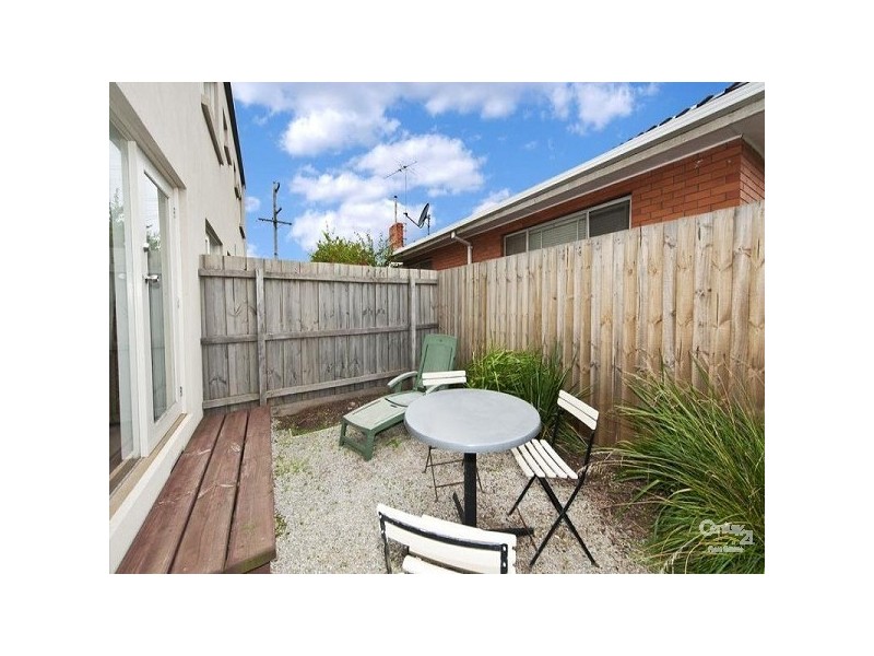 3/29 DOVER ROAD, Williamstown VIC 3016