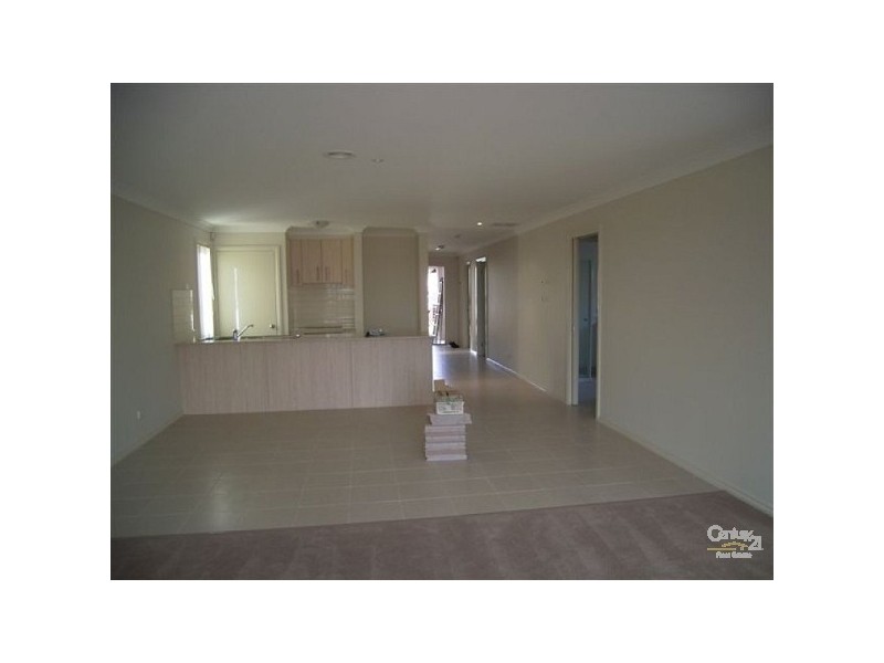 39 Dargy Amble, Point Cook VIC 3030