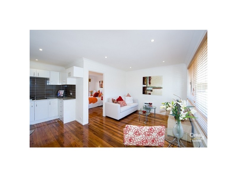 2/3 Jubilee Street, Newport VIC 3015