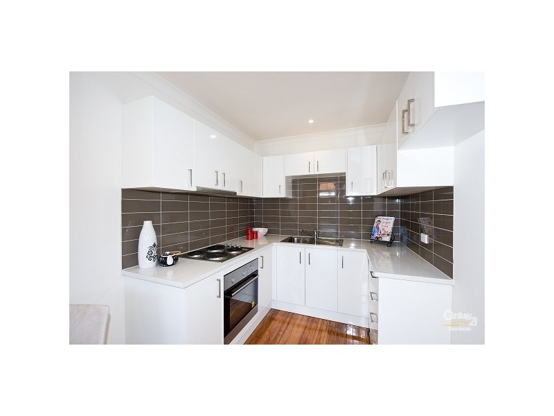 2/3 Jubilee Street, Newport VIC 3015