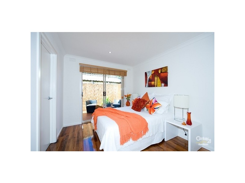 2/3 Jubilee Street, Newport VIC 3015