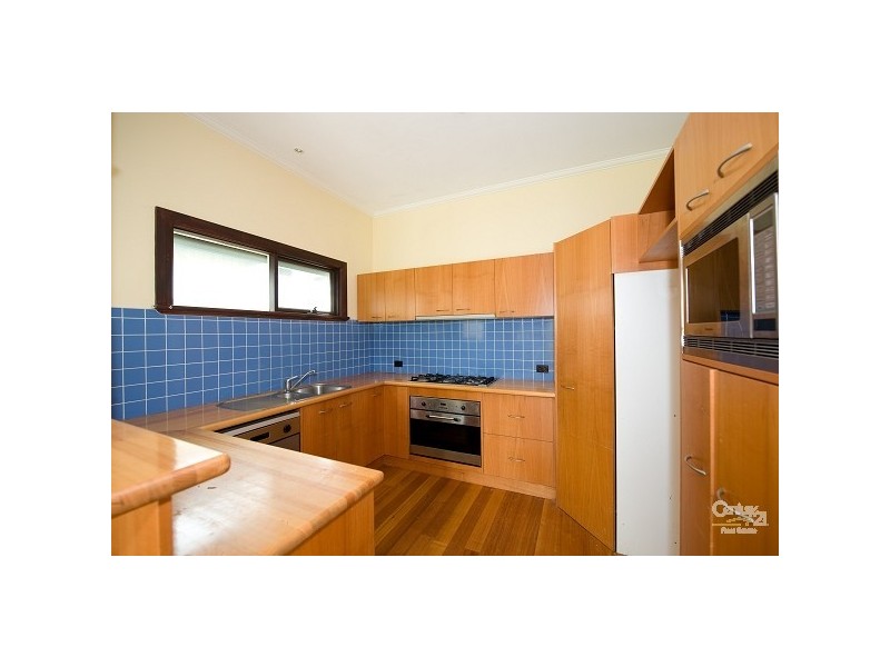 47 North Road, Newport VIC 3015