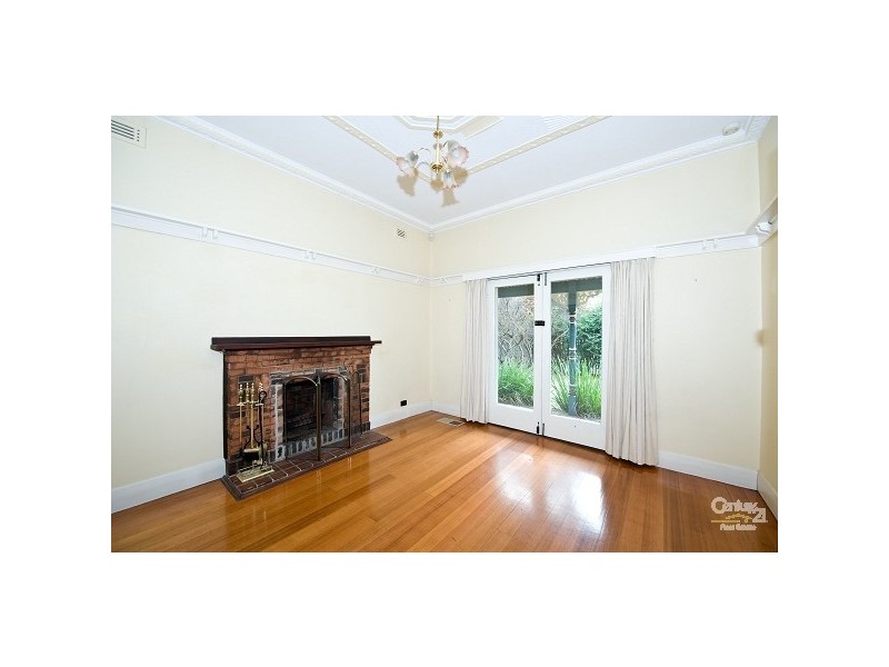 47 North Road, Newport VIC 3015