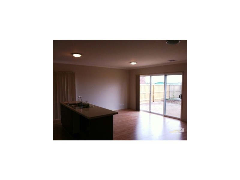 39 TRISTANIA DRIVE, Point Cook VIC 3030