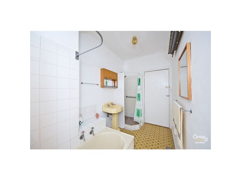 114 The Avenue, Spotswood VIC 3015