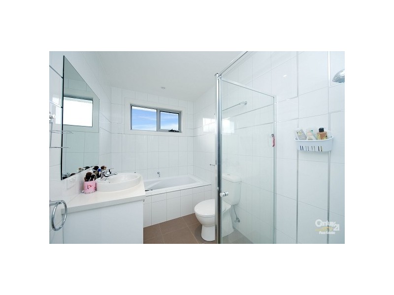 2/48 Blenheim Road, Newport VIC 3015