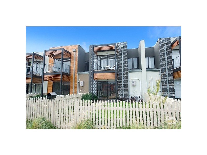 9 Kingham Street,, Newport VIC 3015