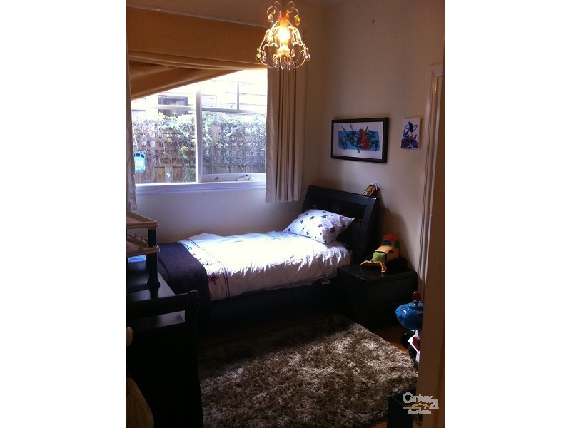 111 Chirnside Street, Kingsville VIC 3012