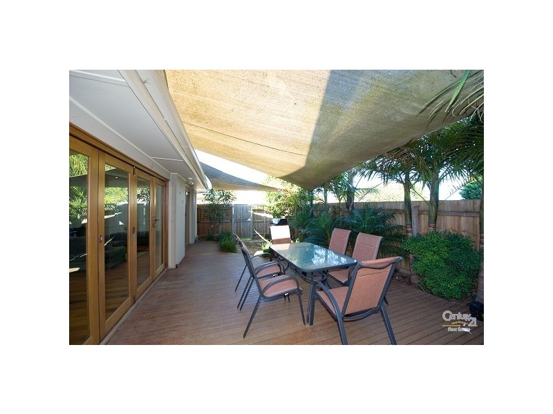 33 Carmen Street, Newport VIC 3015