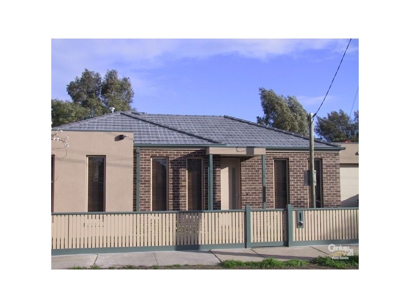 17 SHELLARD STREET, Newport VIC 3015