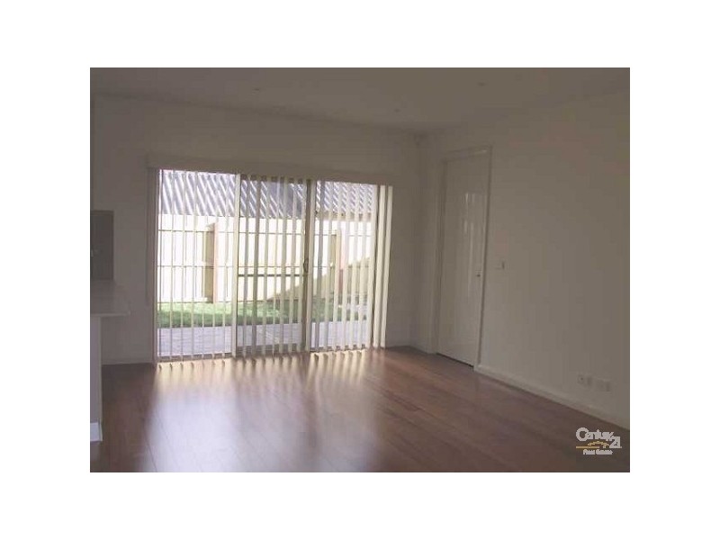 17 SHELLARD STREET, Newport VIC 3015