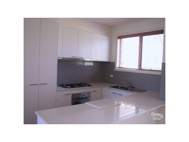 17 SHELLARD STREET, Newport VIC 3015