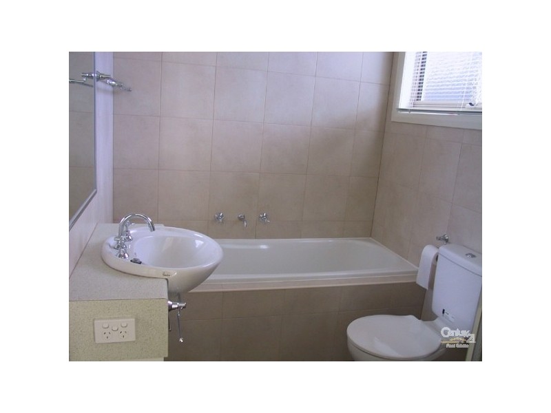 17 SHELLARD STREET, Newport VIC 3015