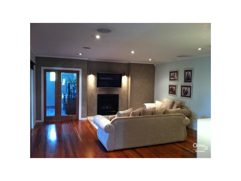 9 MESSINA CRS, Point Cook VIC 3030