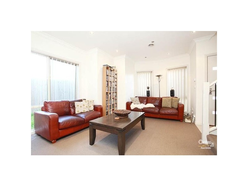 3/14 Omar Street, Maidstone VIC 3012