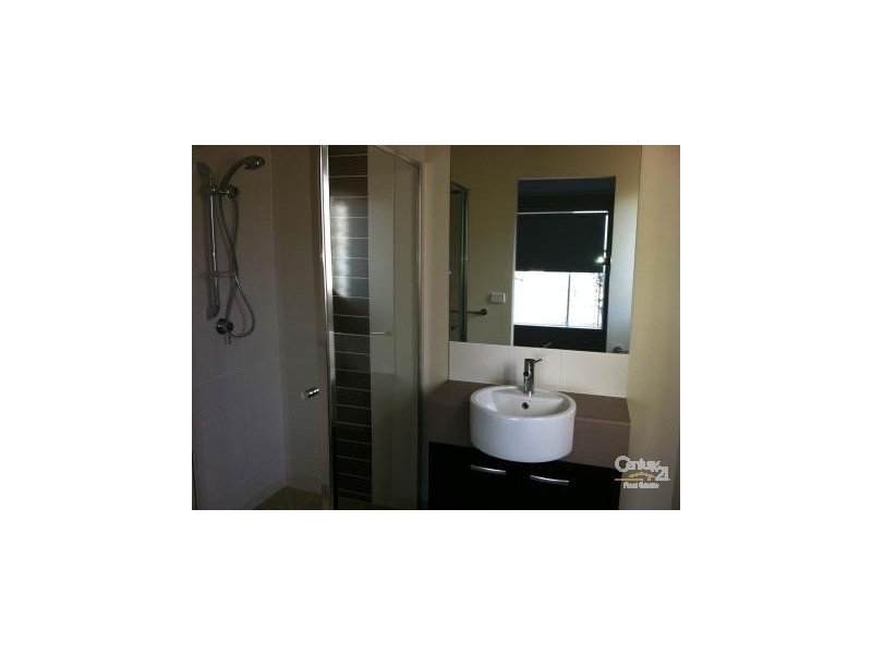 4 IONIAN STREET, Point Cook VIC 3030