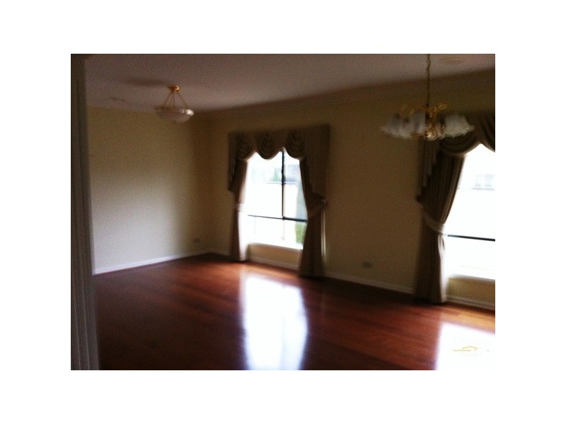 7 Breakwater Crs, Point Cook VIC 3030