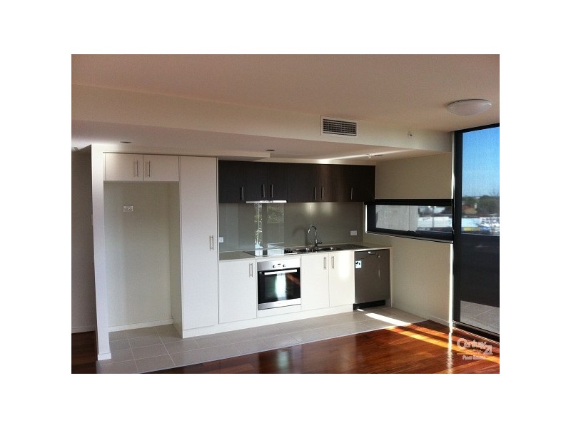 11/2-6 MASON STREET, Newport VIC 3015