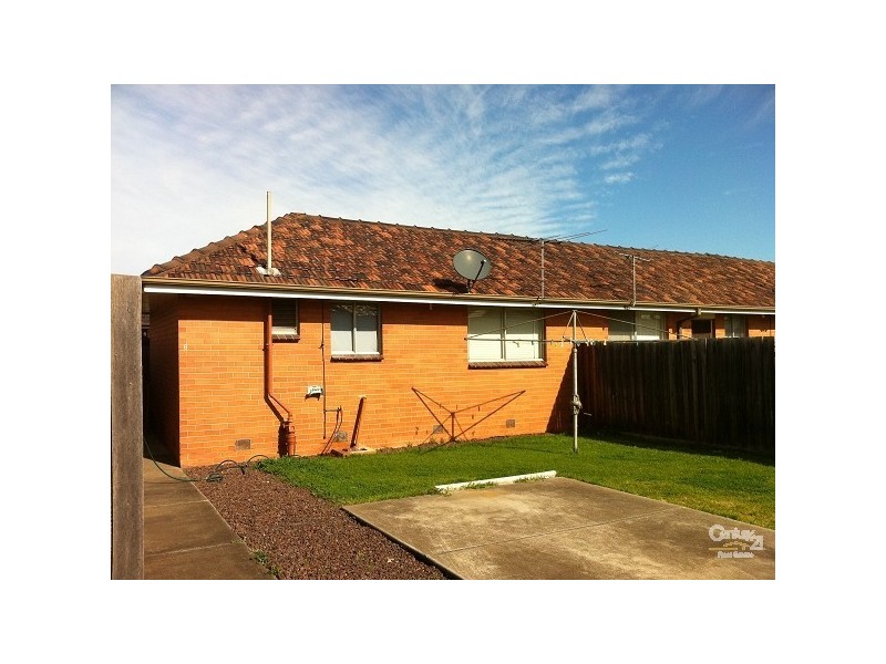 3/21 CARMEN STREET, Newport VIC 3015