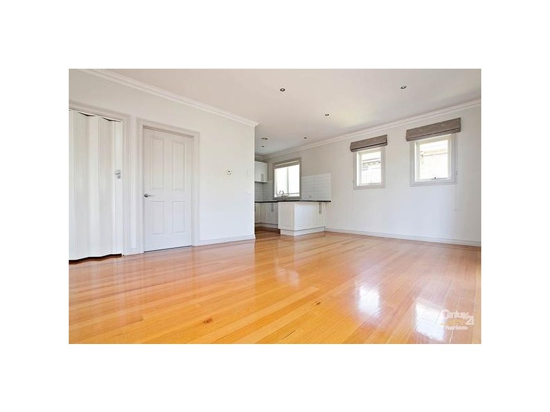 2/36 VERNON STREET, Spotswood VIC 3015