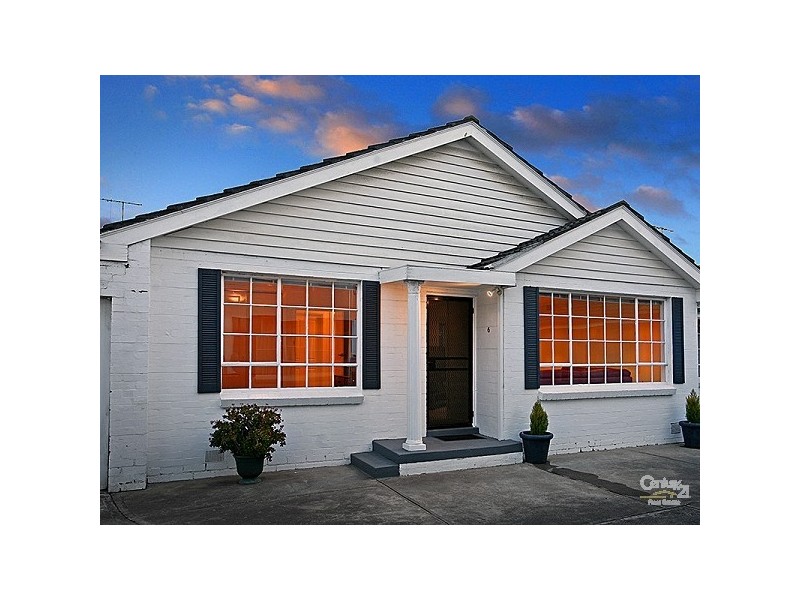 6/9 ROMAWI STREET, Altona VIC 3018