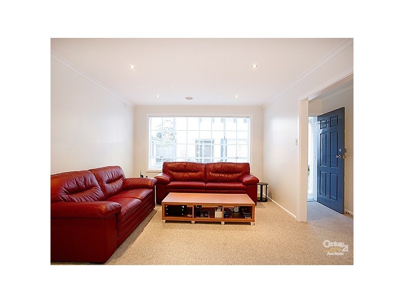 6/9 ROMAWI STREET, Altona VIC 3018