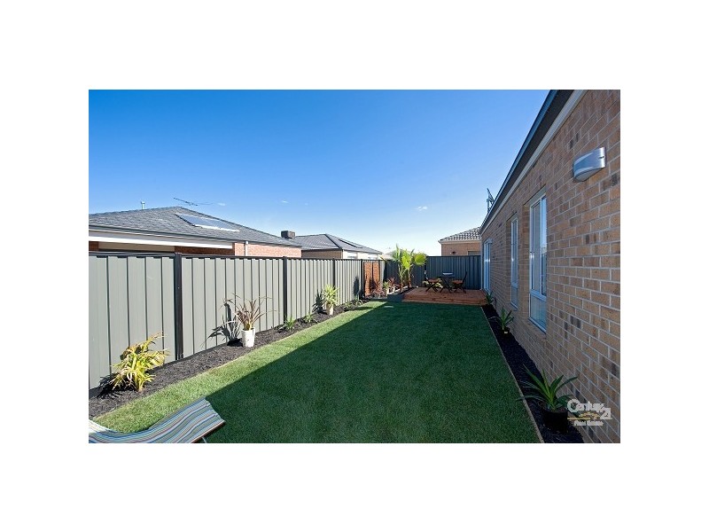 13 Palace Road, Point Cook VIC 3030