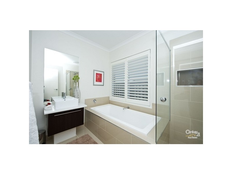 13 Palace Road, Point Cook VIC 3030