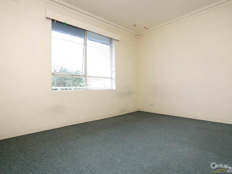 12/68 KOROROIT CREEK ROAD, Williamstown VIC 3016