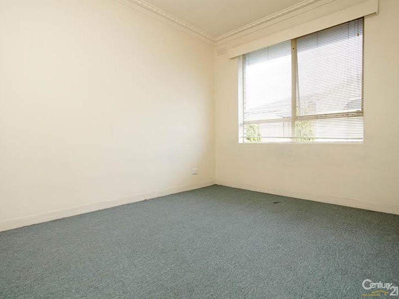 12/68 KOROROIT CREEK ROAD, Williamstown VIC 3016