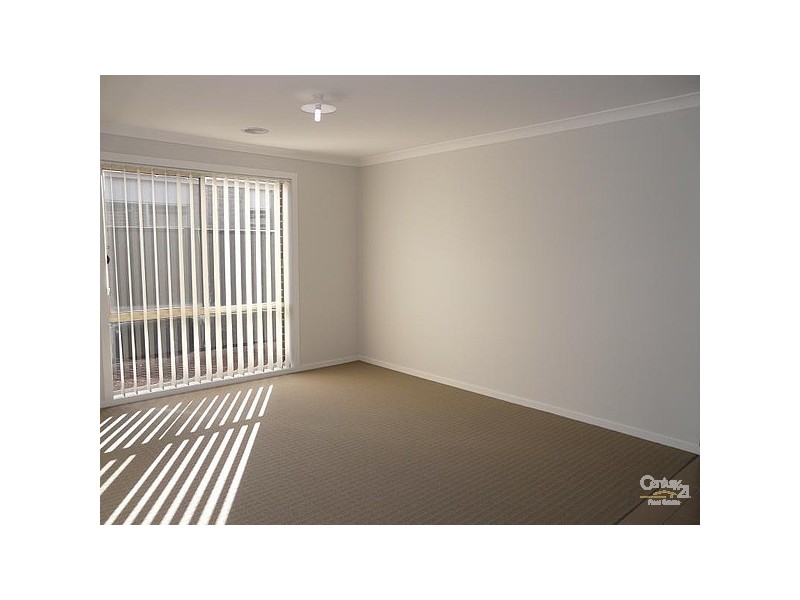 29 Regal Rd, Point Cook VIC 3030