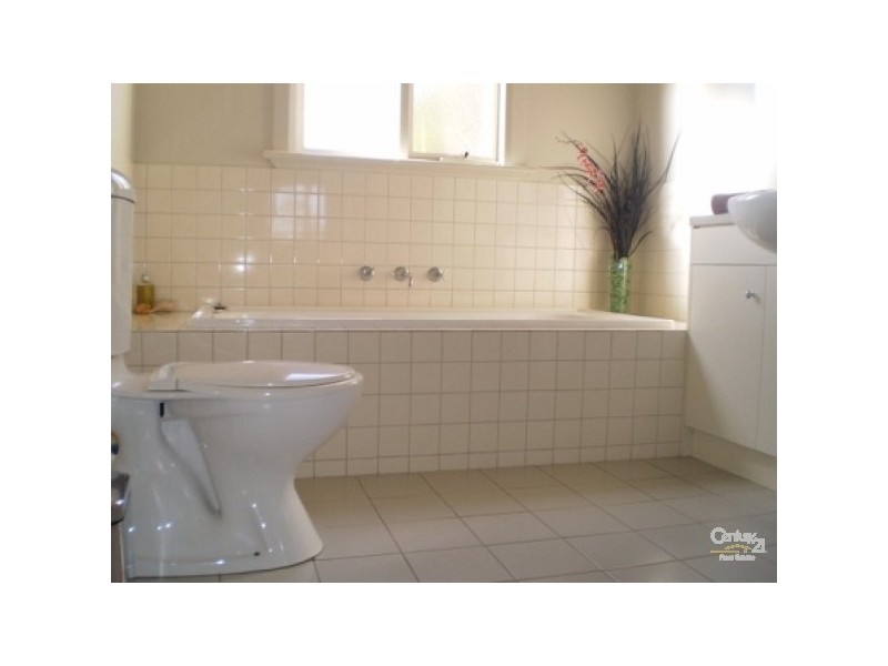 5 WINIFRED STREET, Williamstown VIC 3016